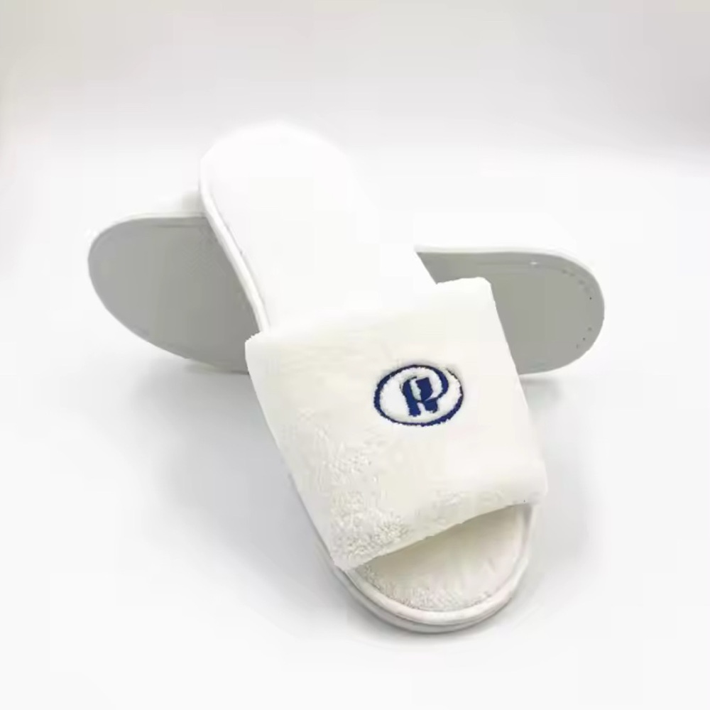 Hilton Hotel logo spa Slippers open toe White *NEW in Bag